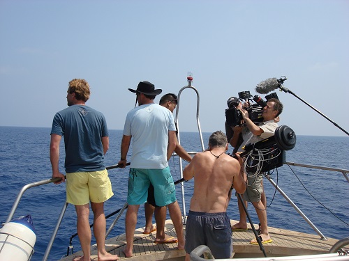 Crew looking for blue whales (© Joanna Ruxton)